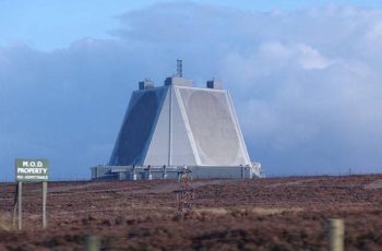 ইরান সেনাবাহিনী মার্কিন রাডার সিস্টেম ধ্বংসের দাবি করেছে