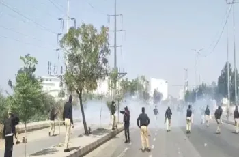 পাকিস্তানে মার্কিন দূতাবাসে হামলা, নিহত বেড়ে ৯