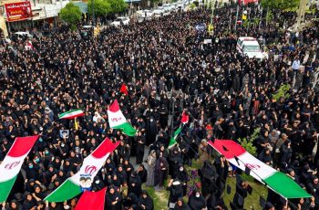 মার্কিন-ইসরায়েলি হামলায় নিহত ১৬৫ শিক্ষার্থীর দাফন সম্পন্ন ইরানে