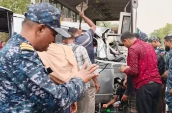 বাগেরহাটে বাস-মাইক্রোবাস সংঘর্ষে নিহত ১৩, আহত কয়েকজন