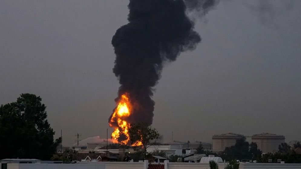 ইরান-ইসরায়েল সংঘাতের ফলে বৈশ্বিক অর্থনীতিতে ধাক্কা