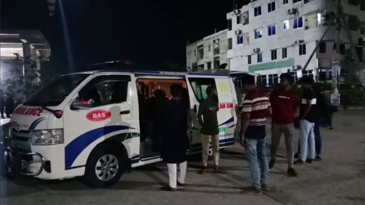 গোপালগঞ্জে হাতবোমা বানাতে গিয়ে যুবক আহত