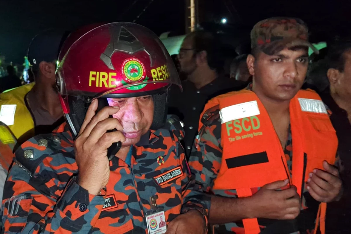 রাজবাড়ীতে ফেরি দুর্ঘটনায় ৪০ জনের মরদেহ পানির নিচে রয়েছে ধারণা