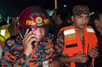 রাজবাড়ীতে ফেরি দুর্ঘটনায় ৪০ জনের মরদেহ পানির নিচে রয়েছে ধারণা