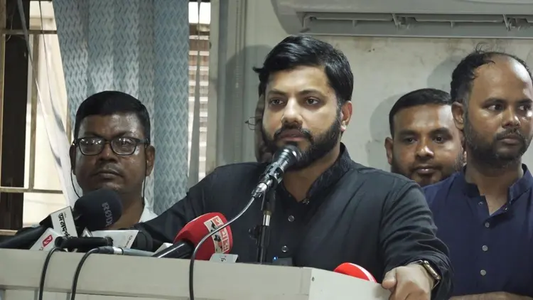 মুক্তিযুদ্ধের ইতিহাস বিকৃতির অভিযোগ তুললেন প্রতিমন্ত্রী ইশরাক হোসেন