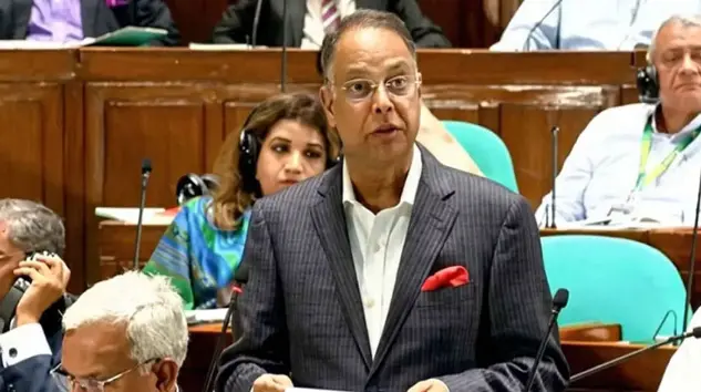 ১২ বছর গ্যাস চাহিদা মেটাতে সক্ষম বাংলাদেশ: মন্ত্রী