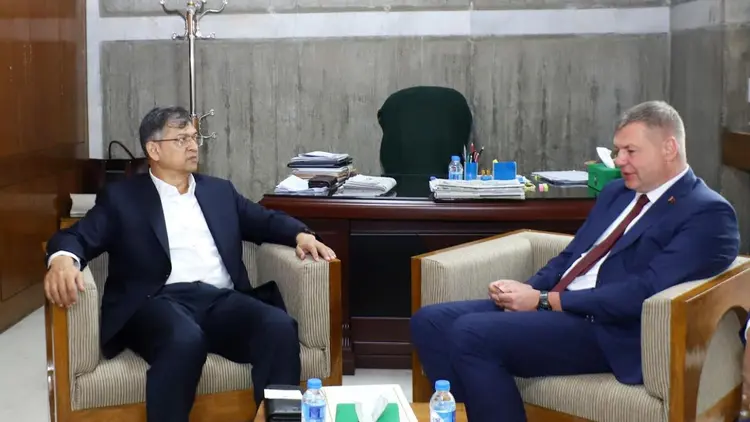 বেলারুশ হতে পারে বাংলাদেশের নতুন সার আমদানির গন্তব্য