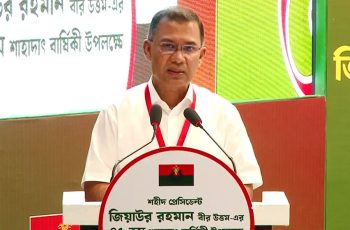 দেশের সামনে কঠিন সময়, হেসেখেলে চললে ক্ষতি হবে: প্রধানমন্ত্রী