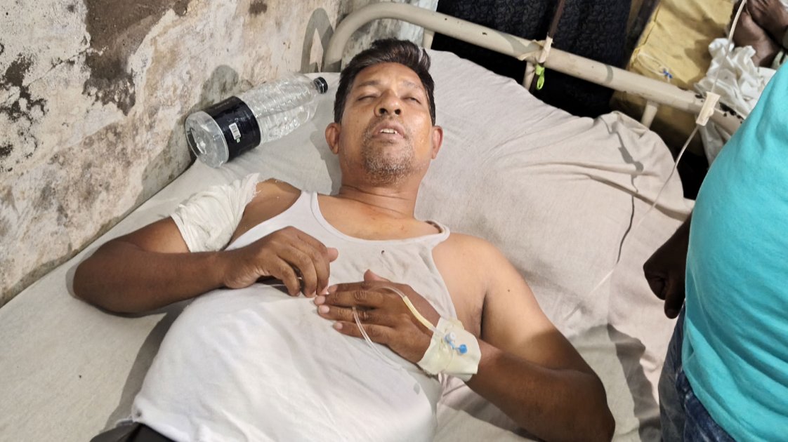 পিরোজপুরে ছাত্রলীগ নেতার হামলায় ২ যুবদল নেতা আহত