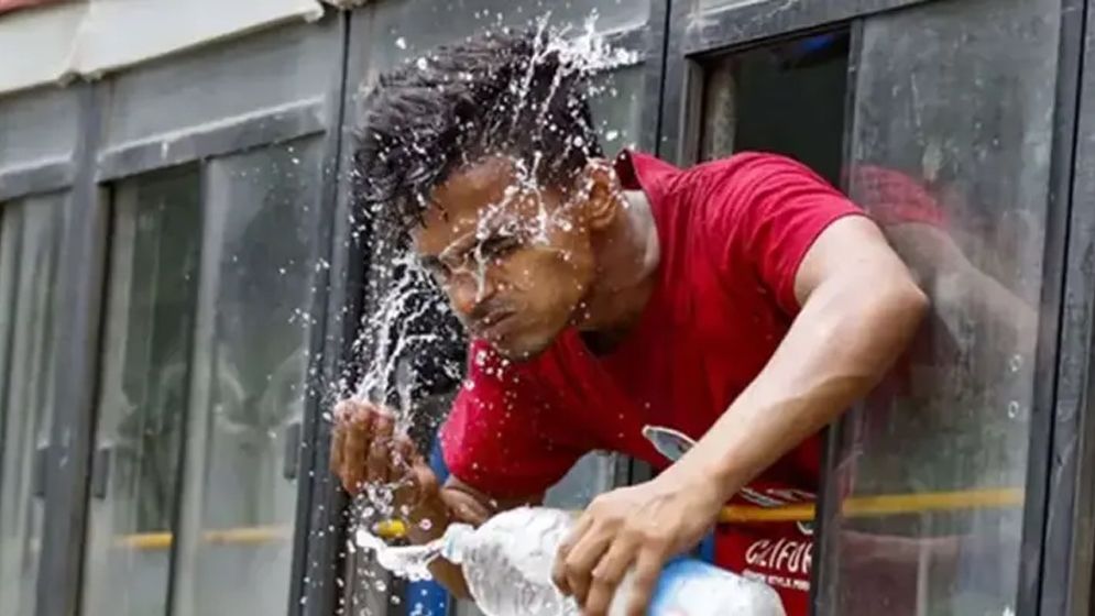 ঢাকাসহ ৪১ জেলায় তাপপ্রবাহ অব্যাহত, বৃষ্টির পূর্বাভাস