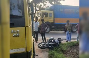 ফেনীতে ট্রাকের ধাক্কায় মোটরসাইকেল চালক নিহত