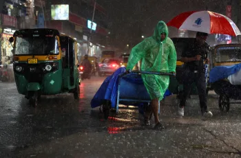 কেরালায় মৌসুমি বৃষ্টি তিন দিন দেরিতে, কৃষকের জন্য তা জরুরি