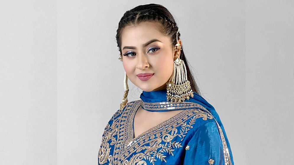 ঢালিউড অভিনেত্রী বুবলী কন্যা সন্তানের মা হলেন