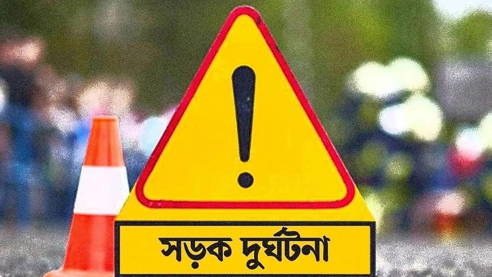 চৌদ্দগ্রামে বাস-মোটরসাইকেল সংঘর্ষে দুইজনের মৃত্যু