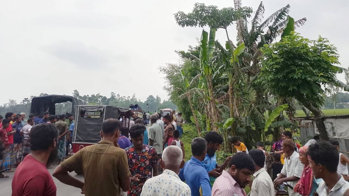 কুড়িগ্রামে পিকআপ-মোটরসাইকেলের সংঘর্ষে বাবা-ছেলে নিহত