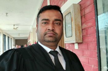 রাজবাড়ীর আইনজীবী ব্রাজিল সমর্থকদের জন্য অর্ধেক ফিতে আইনি সহায়তা