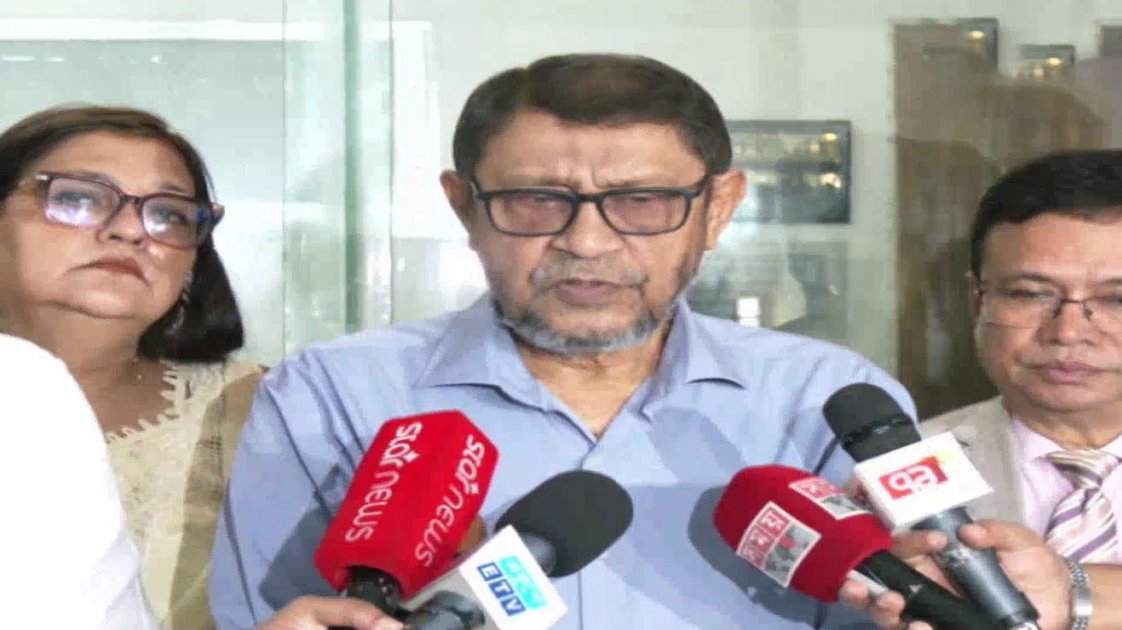 ডেঙ্গু মোকাবিলায় সম্মিলিত প্রচেষ্টার আহ্বান স্বাস্থ্যমন্ত্রীর