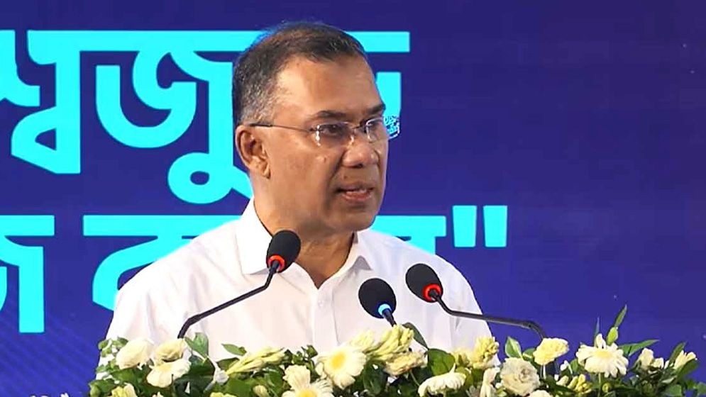 দক্ষ মানব সম্পদ গড়তে শিক্ষাব্যবস্থায় পরিবর্তনের আহ্বান প্রধানমন্ত্রীর