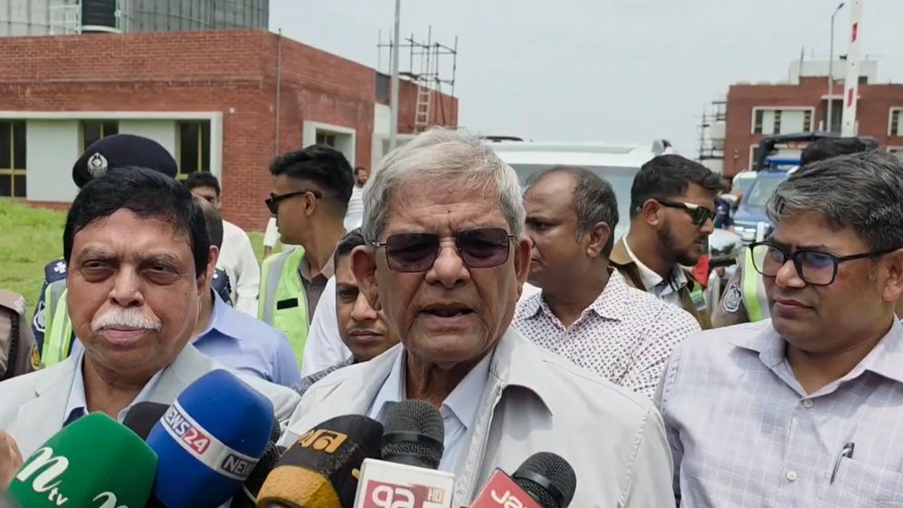 নারায়ণগঞ্জের গন্ধর্বপুর পানি শোধনাগার পরিদর্শন মির্জা ফখরুলের