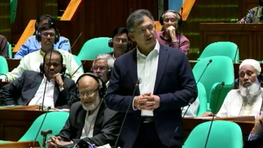 স্বরাষ্ট্রমন্ত্রী: ইসলামী ব্যাংক ও জামায়াত ইসলাম নয়