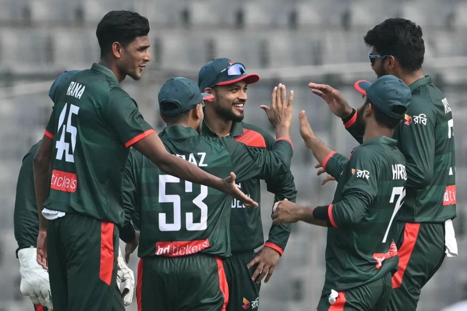 বাংলাদেশের ঐতিহাসিক জয়ে অস্ট্রেলিয়াকে হারাল টাইগাররা