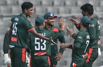 বাংলাদেশের ঐতিহাসিক জয়ে অস্ট্রেলিয়াকে হারাল টাইগাররা