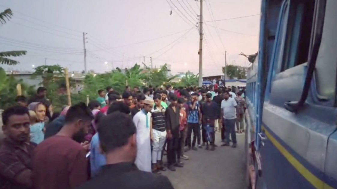 নারায়ণগঞ্জে ট্রাকচাপায় ছাত্রদল-যুবদলের দুই নেতা নিহত