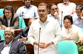 প্রধানমন্ত্রীর ব্যাখ্যা: বিরোধী এমপির এলাকায় নারী এমপিদের তদারকি