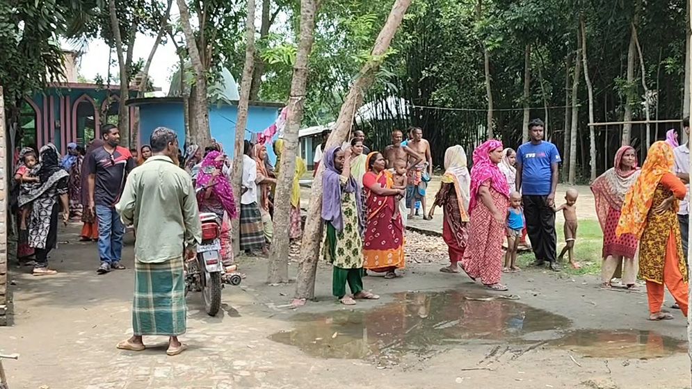 নড়াইলে পুকুরে ডুবে দুই শিশুর মৃত্যু, মায়ের ঘুমের কারণে দুর্ঘটনা
