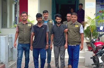 পাবনায় বাবাকে ছেলের সামনে গুলি করে হত্যা, মামলা দায়ের