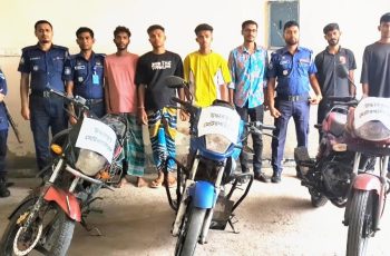 মোংলায় আন্তঃজেলা মোটরসাইকেল চোর চক্রের ৬ সদস্য আটক