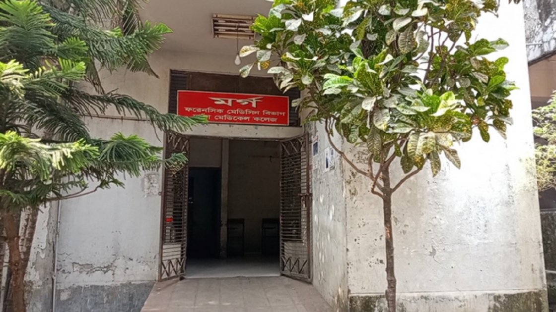 রাজধানীতে মাইক্রোর ধাক্কায় মোটরসাইকেল আরোহী নিহত