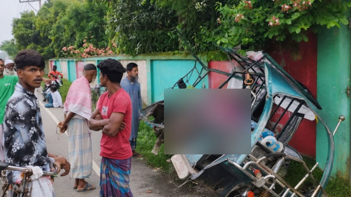 কিশোরগঞ্জে ট্রাকচাপায় ২ অটোরিকশার যাত্রী নিহত