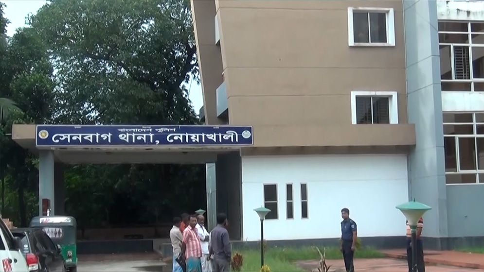 নোয়াখালীতে মাদক ব্যবসায়ীদের হামলায় স্কুলছাত্র নিহত, আহত ৪