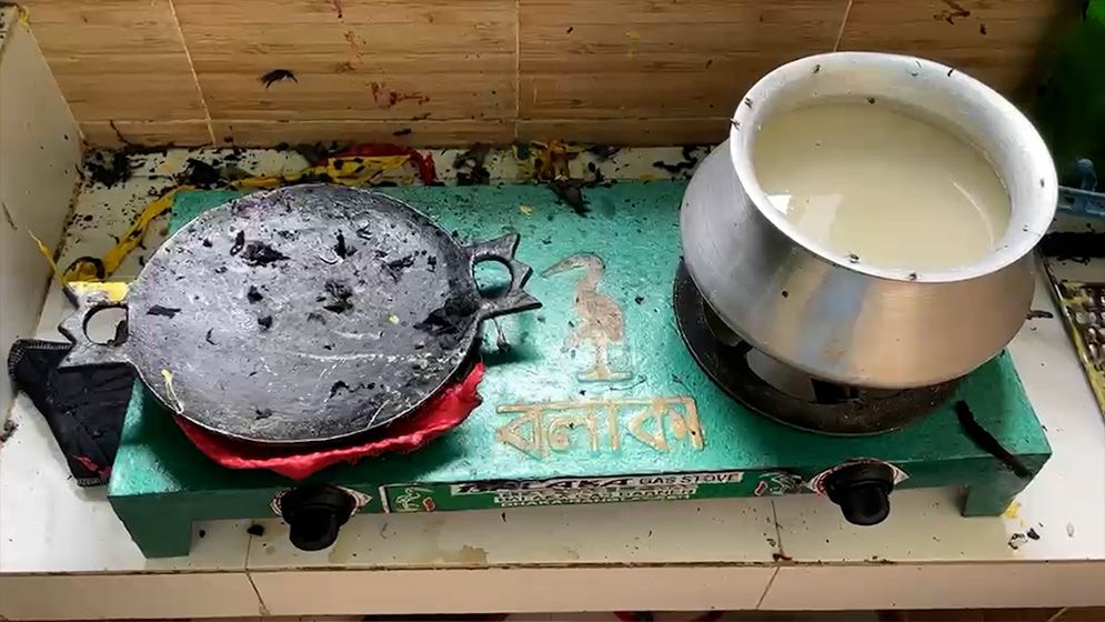 নারায়ণগঞ্জে গ্যাস সিলিন্ডার লিকেজে বিস্ফোরণ, ৫ জন দগ্ধ