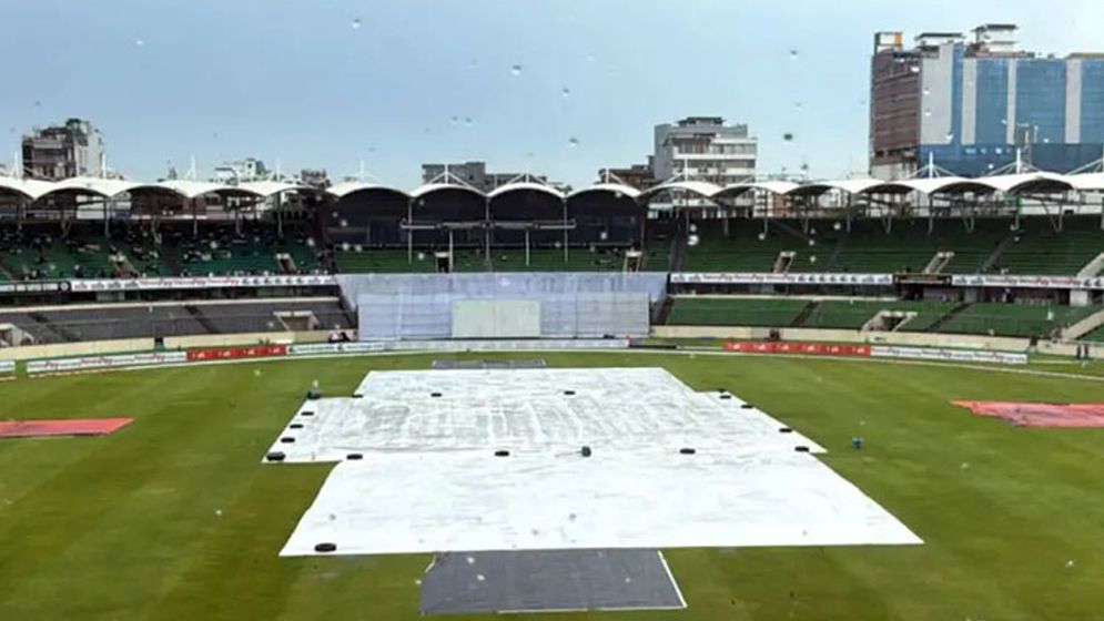 মিরপুরে বৃষ্টির কারণে খেলা বন্ধ, অস্ট্রেলিয়ার সংগ্রহ ১৮৭ রান