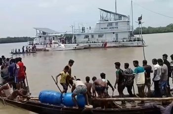 মোংলায় কোস্ট গার্ড স্টেশনে দুর্বৃত্তদের হামলা, আহত কয়েকজন সদস্য