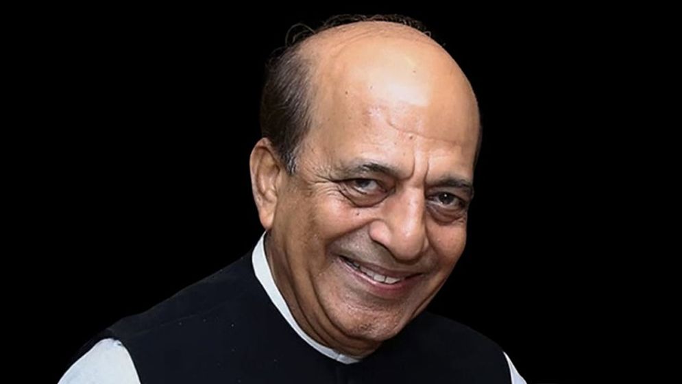 ভারতের নতুন হাইকমিশনার দীনেশ ত্রিবেদী বাংলাদেশে প্রবেশ