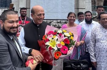 ঢাকায় পৌঁছেছেন ভারতের নতুন হাইকমিশনার দীনেশ ত্রিবেদী