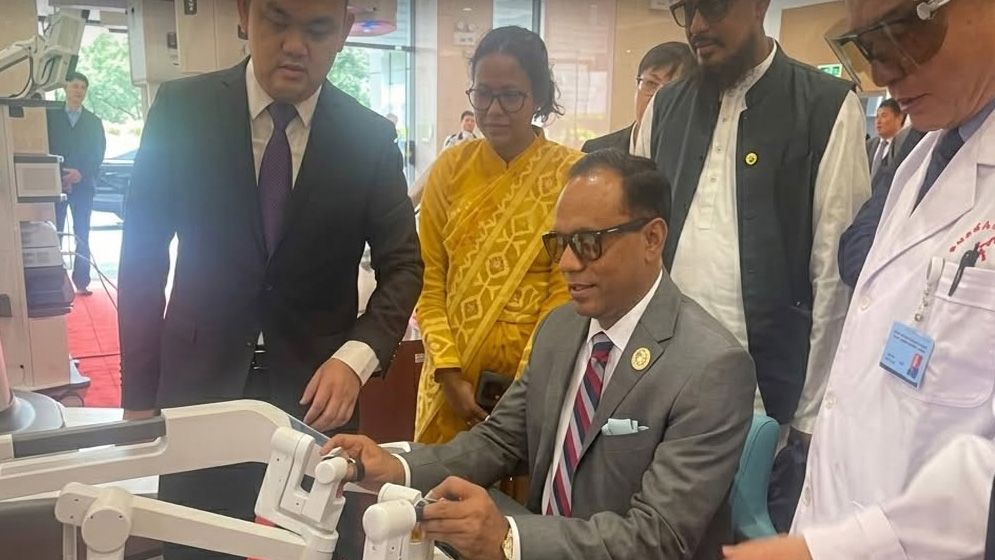 কুনমিং-চট্টগ্রাম সড়ক যোগাযোগে চীনা বিনিয়োগের আহ্বান ডেপুটি স্পিকার