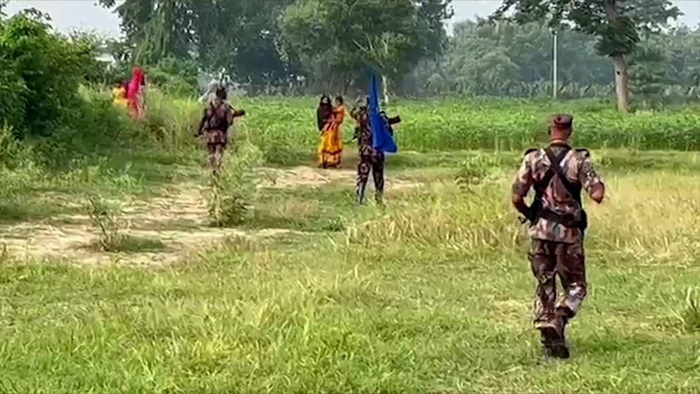 চাঁপাইনবাবগঞ্জে বিএসএফের পুশইন চেষ্টা ব্যর্থ, বিজিবির বাধা