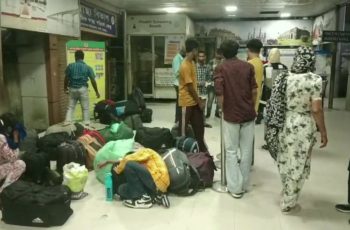 ভারতে পাচার হওয়া ১৪ বাংলাদেশি বেনাপোলে ফিরেছে