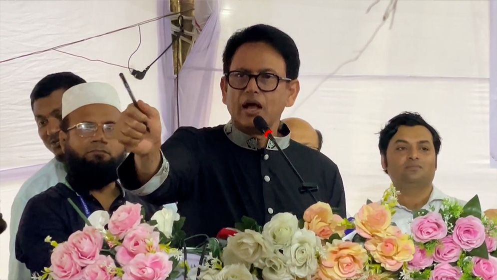 শিক্ষামন্ত্রী: কল্যাণ ট্রাস্ট থেকে ৭ হাজার কোটি টাকা আত্মসাৎ
