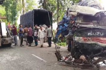 মাদারীপুরে ট্রাক-মিনি ট্রাক সংঘর্ষে নিহত ১, আহত ৪
