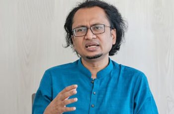 দিল্লিতে সফর বাতিল করে দেশে ফিরলেন প্রধানমন্ত্রীর তথ্য উপদেষ্টা