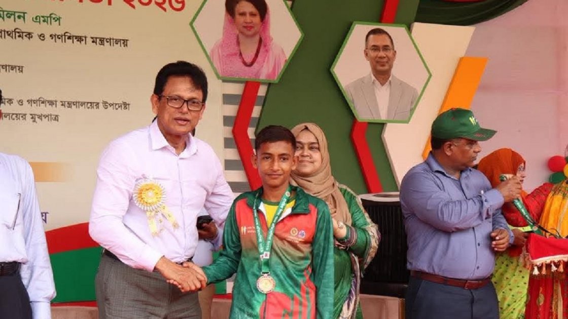 শিক্ষার্থীদের বিনামূল্যে স্কুল ড্রেস বিতরণ জুলাইয়ে শুরু হবে