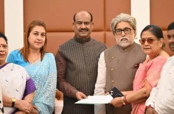 তৃণমূলের বিদ্রোহী এমপিরা যোগ দিলেন অজানা রাজনৈতিক দলে