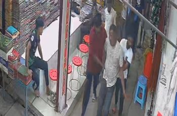 হাজীগঞ্জে সাংবাদিককে মারধরের ঘটনায় ২ গ্রেপ্তার