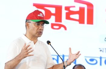 ফ্যামিলি কার্ড বিতরণে বিভ্রান্তি ছড়াচ্ছে একটি গোষ্ঠী: প্রধানমন্ত্রী