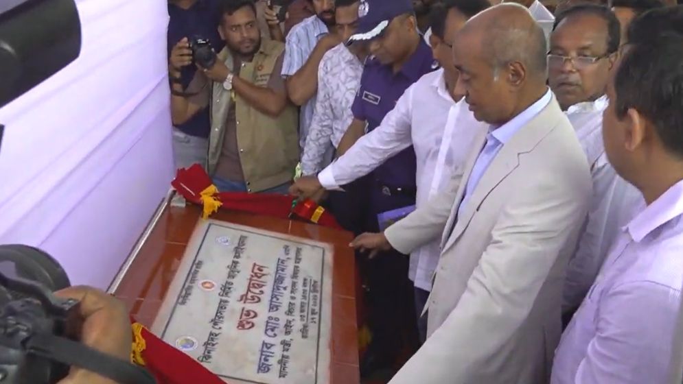 ঝিনাইদহে ১০ কোটি ৮২ লাখ টাকার আধুনিক কসাইখানা উদ্বোধন